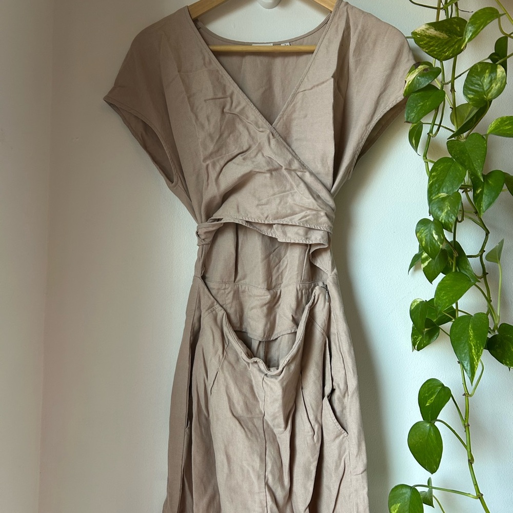Aritzia Brax Linen Jumpsuit
